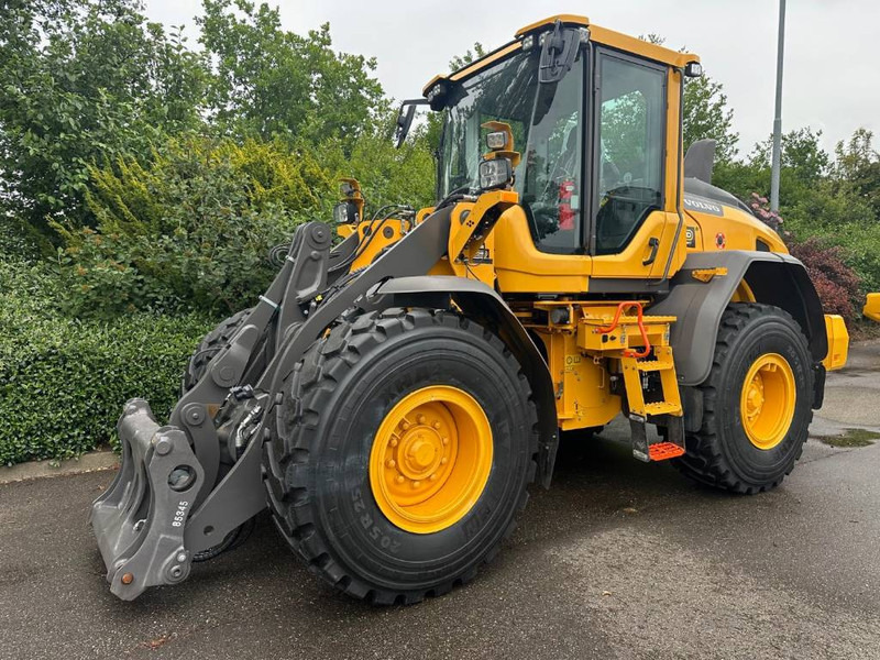 Volvo L 60 H2 - Ελαστιχοφόρος φορτωτής: φωτογραφία 3 Volvo L 60 H2 - Ελαστιχοφόρος φορτωτής: φωτογραφία 3