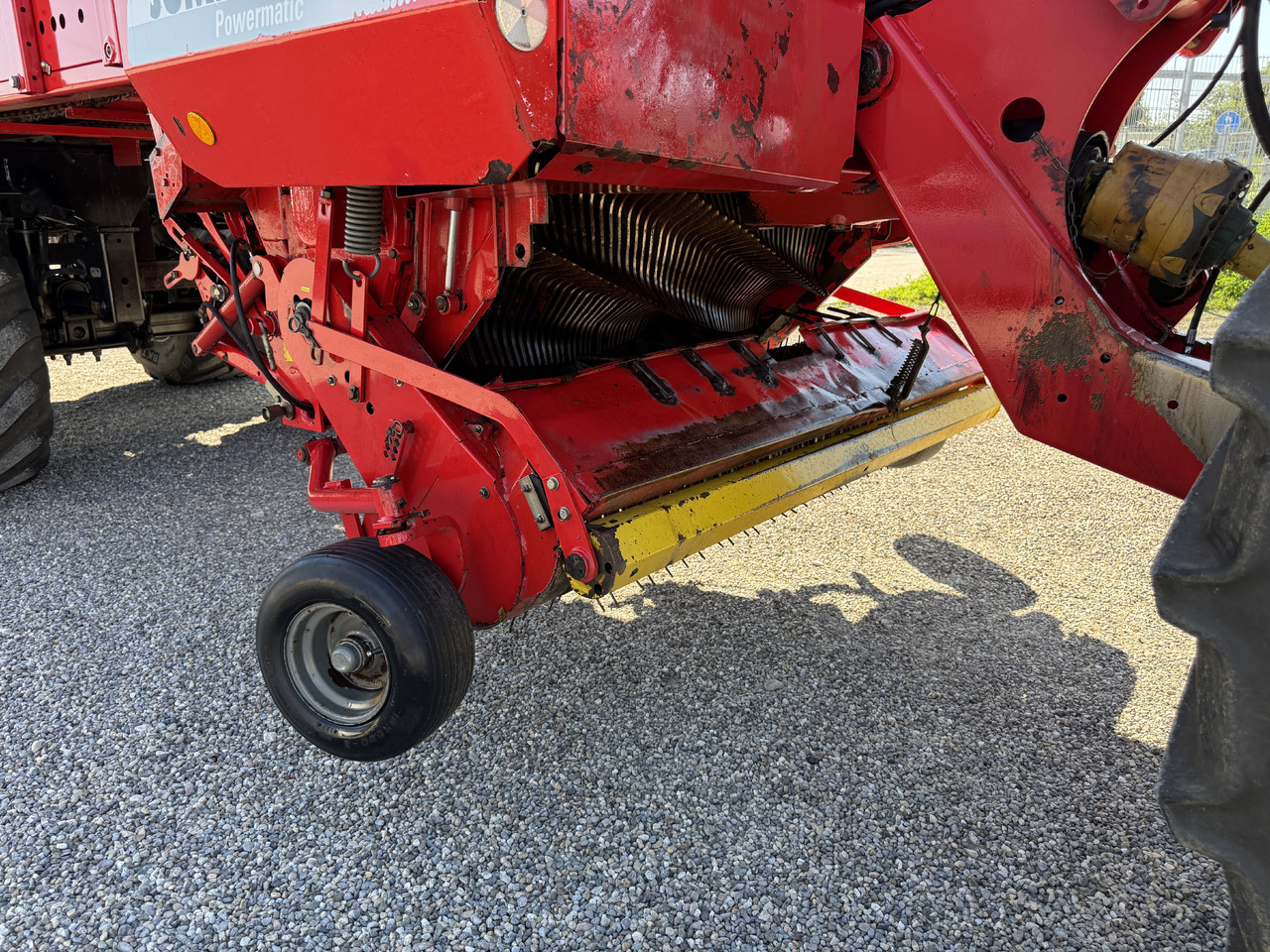 PÖTTINGER Jumbo 6600 L - Θεριζοαλωνιστική μηχανή - κεφαλή ρυμουλκούμενο: φωτογραφία 4 PÖTTINGER Jumbo 6600 L - Θεριζοαλωνιστική μηχανή - κεφαλή ρυμουλκούμενο: φωτογραφία 4