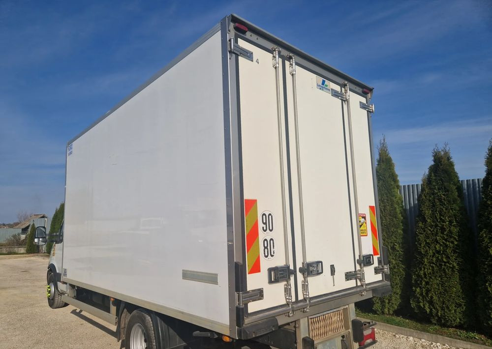 Chłodnia Mroźnia kontener 4.5m , 2 komory, dodatkowe zasilanie, boczne drzwi - Αμάξωμα - ψυγείο: φωτογραφία 4 Chłodnia Mroźnia kontener 4.5m , 2 komory, dodatkowe zasilanie, boczne drzwi - Αμάξωμα - ψυγείο: φωτογραφία 4