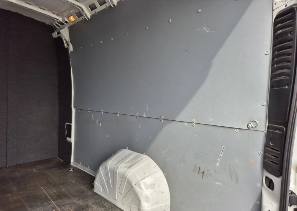 Διπλοκάμπινο ελαφρύ επαγγελματικό Fiat Ducato 2.3 180KM Maxi Nowa Zabudowa Dubel: φωτογραφία 12 Διπλοκάμπινο ελαφρύ επαγγελματικό Fiat Ducato 2.3 180KM Maxi Nowa Zabudowa Dubel: φωτογραφία 12