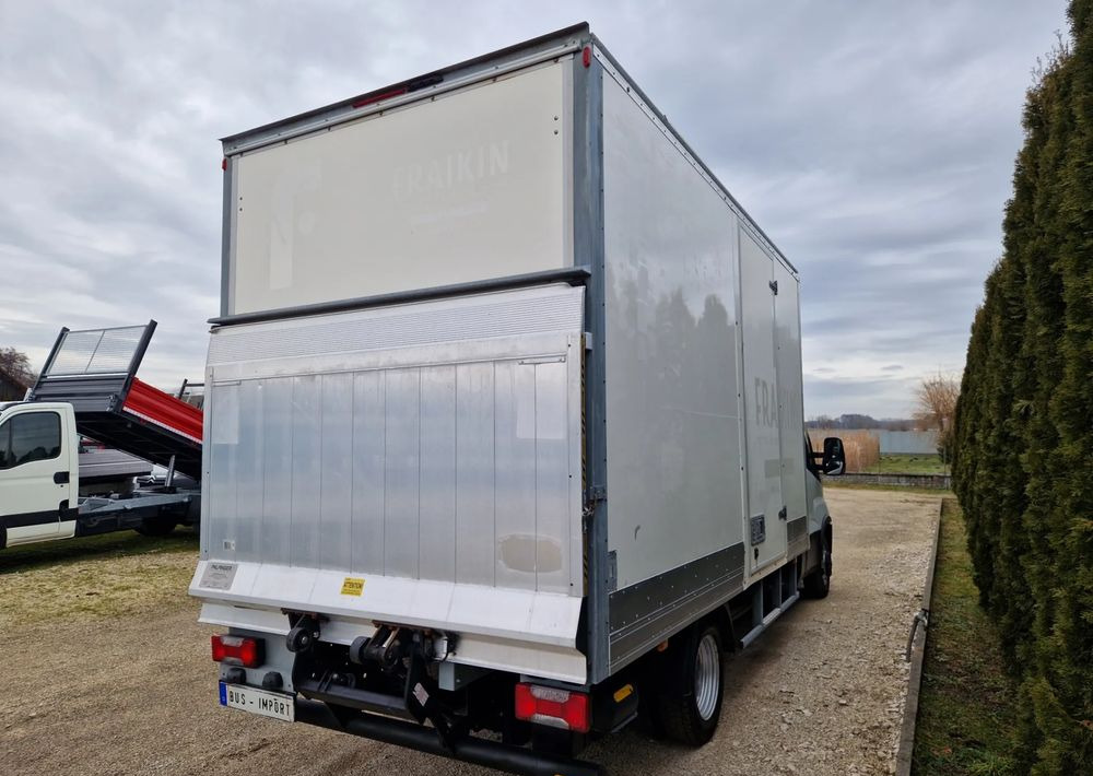 Iveco 35C14 35C13 - Επαγγελματικό αυτοκίνητο κόφα: φωτογραφία 4 Iveco 35C14 35C13 - Επαγγελματικό αυτοκίνητο κόφα: φωτογραφία 4