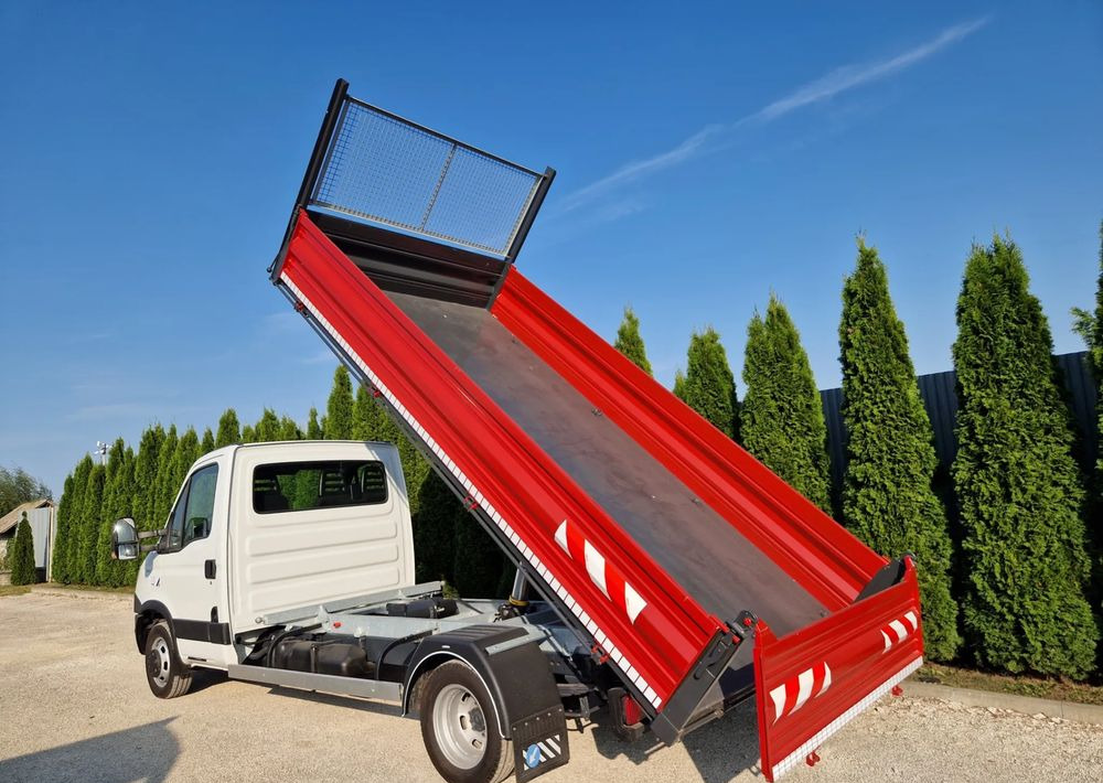 Iveco 35C15 3.0 - Όχημα με ανατρεπομενη καροτσα: φωτογραφία 3 Iveco 35C15 3.0 - Όχημα με ανατρεπομενη καροτσα: φωτογραφία 3
