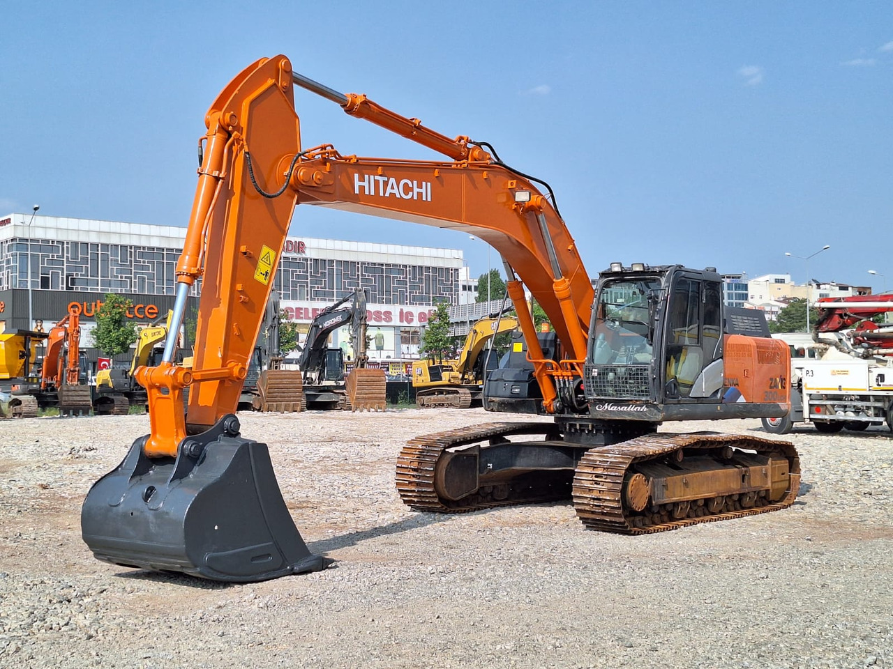HITACHI ZX 300 LCH-5A - Ερπυστριοφόρος εκσκαφέας: φωτογραφία 1 HITACHI ZX 300 LCH-5A - Ερπυστριοφόρος εκσκαφέας: φωτογραφία 1