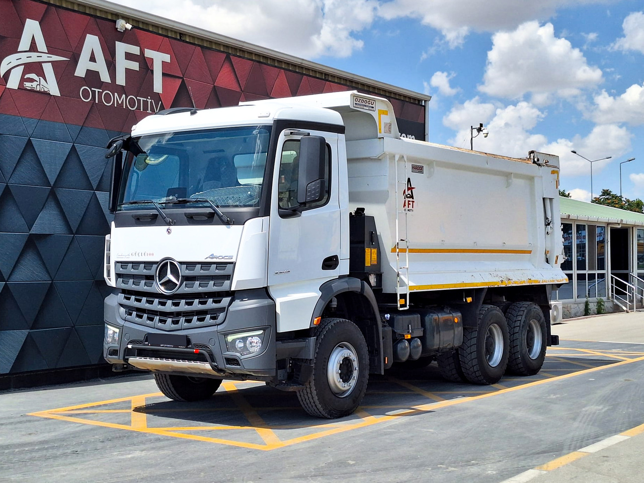 MERCEDES-BENZ AROCS 3345 - Φορτηγό ανατρεπόμενο: φωτογραφία 1 MERCEDES-BENZ AROCS 3345 - Φορτηγό ανατρεπόμενο: φωτογραφία 1