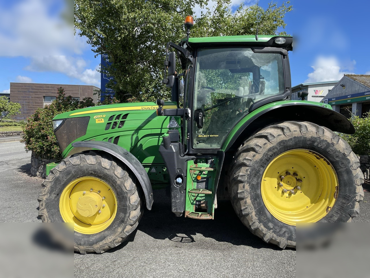 2019 JOHN DEERE 6155R - Τρακτέρ: φωτογραφία 2 2019 JOHN DEERE 6155R - Τρακτέρ: φωτογραφία 2