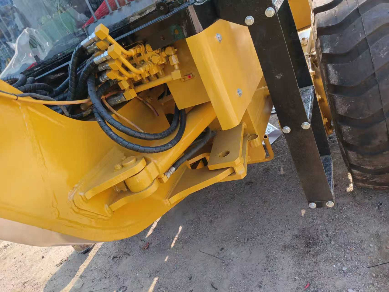 CATERPILLAR 140K used motor grader low price USA brand caterpillar - Γκρέιντερ: φωτογραφία 5 CATERPILLAR 140K used motor grader low price USA brand caterpillar - Γκρέιντερ: φωτογραφία 5