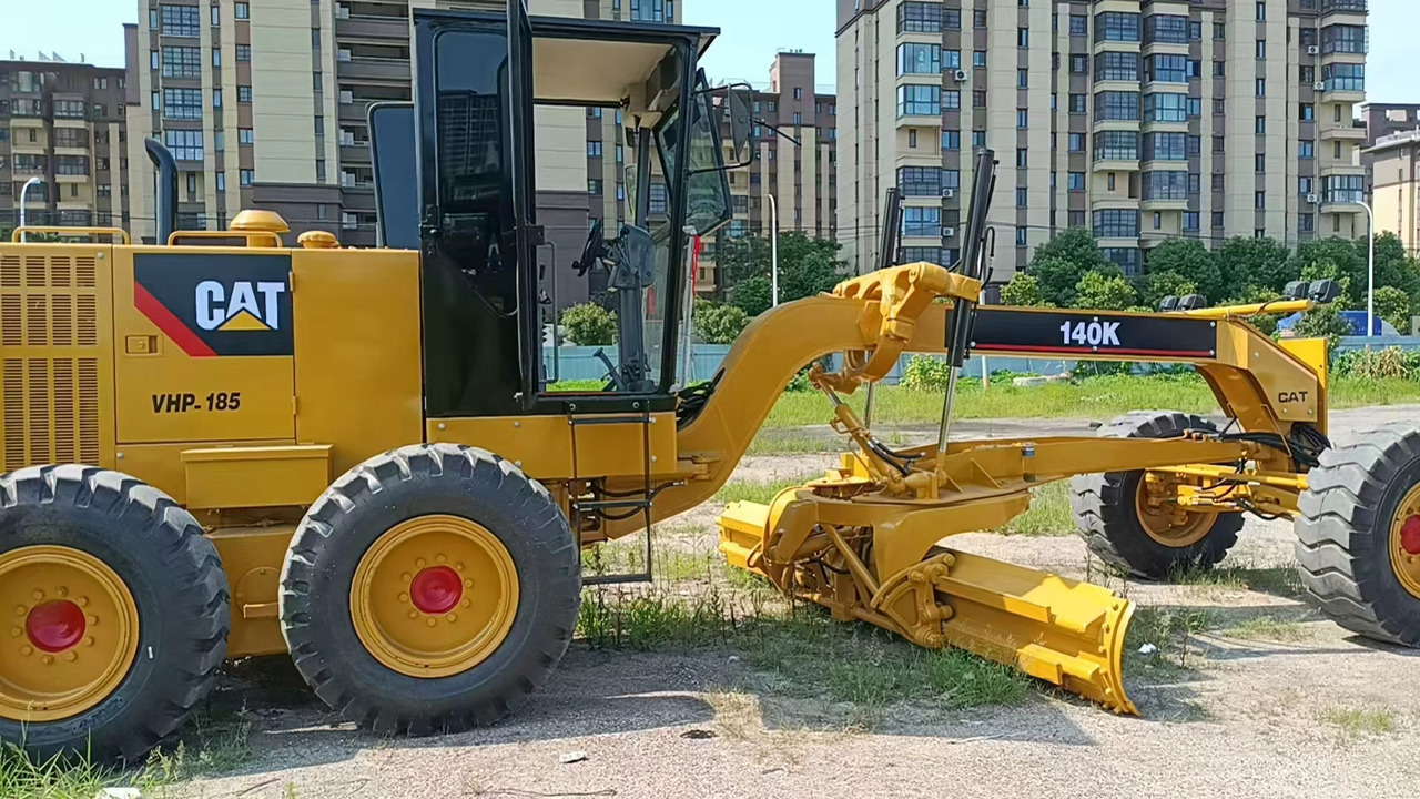 CATERPILLAR 140K used motor grader low price USA brand caterpillar - Γκρέιντερ: φωτογραφία 2 CATERPILLAR 140K used motor grader low price USA brand caterpillar - Γκρέιντερ: φωτογραφία 2