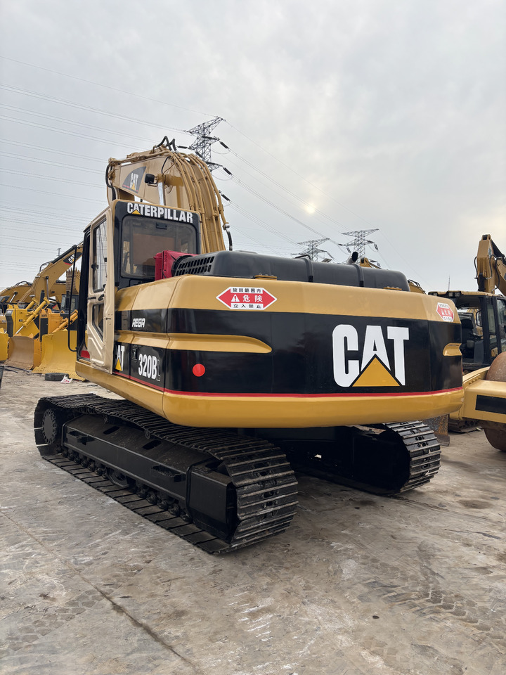 CATERPILLAR 320BL used excavator low price for sale - Ερπυστριοφόρος εκσκαφέας: φωτογραφία 2 CATERPILLAR 320BL used excavator low price for sale - Ερπυστριοφόρος εκσκαφέας: φωτογραφία 2