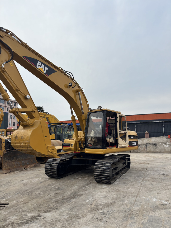 CATERPILLAR 320BL used excavator low price for sale - Ερπυστριοφόρος εκσκαφέας: φωτογραφία 4 CATERPILLAR 320BL used excavator low price for sale - Ερπυστριοφόρος εκσκαφέας: φωτογραφία 4