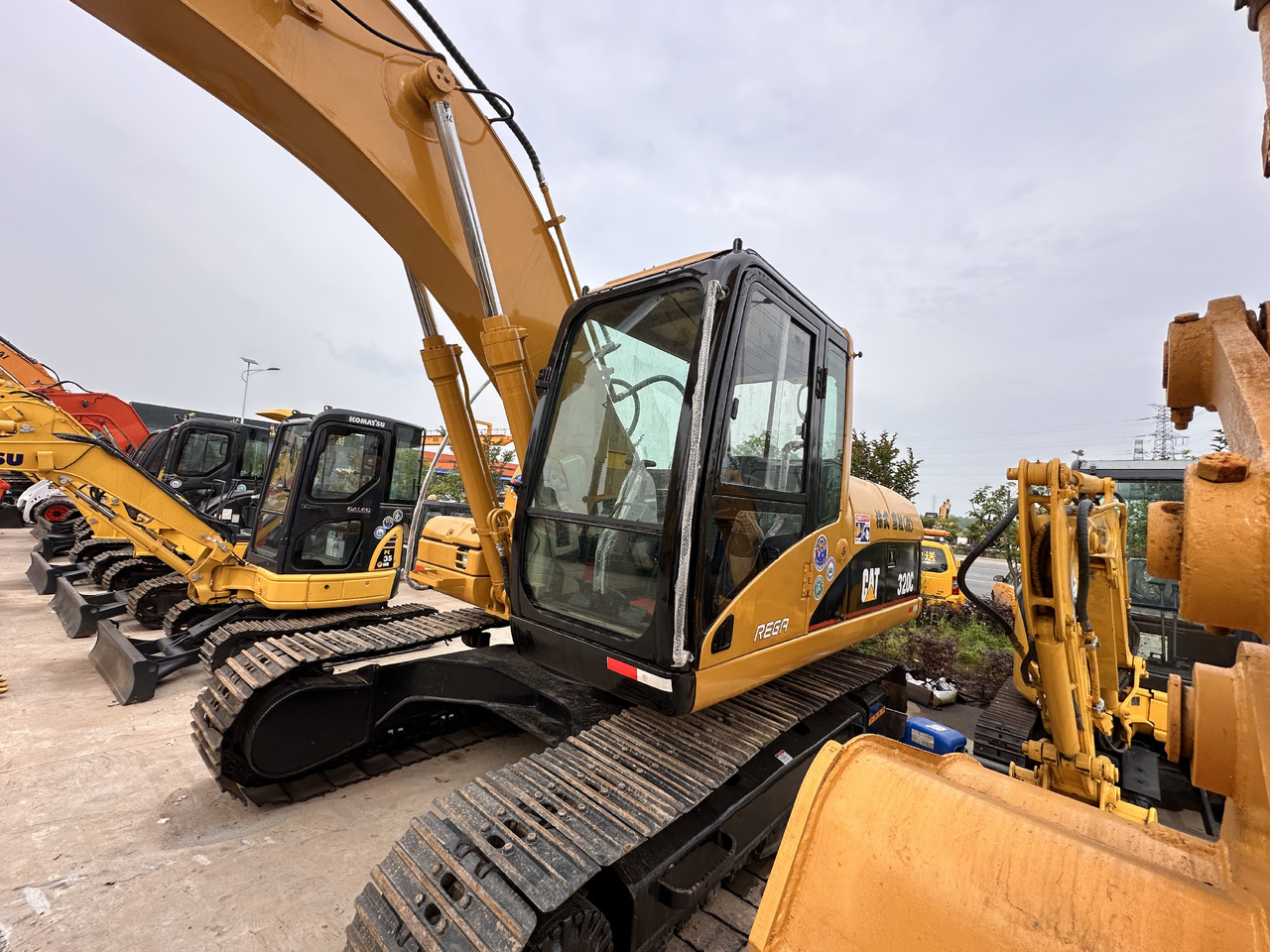 CATERPILLAR 320CL used excavator good condition for sale - Ερπυστριοφόρος εκσκαφέας: φωτογραφία 4 CATERPILLAR 320CL used excavator good condition for sale - Ερπυστριοφόρος εκσκαφέας: φωτογραφία 4