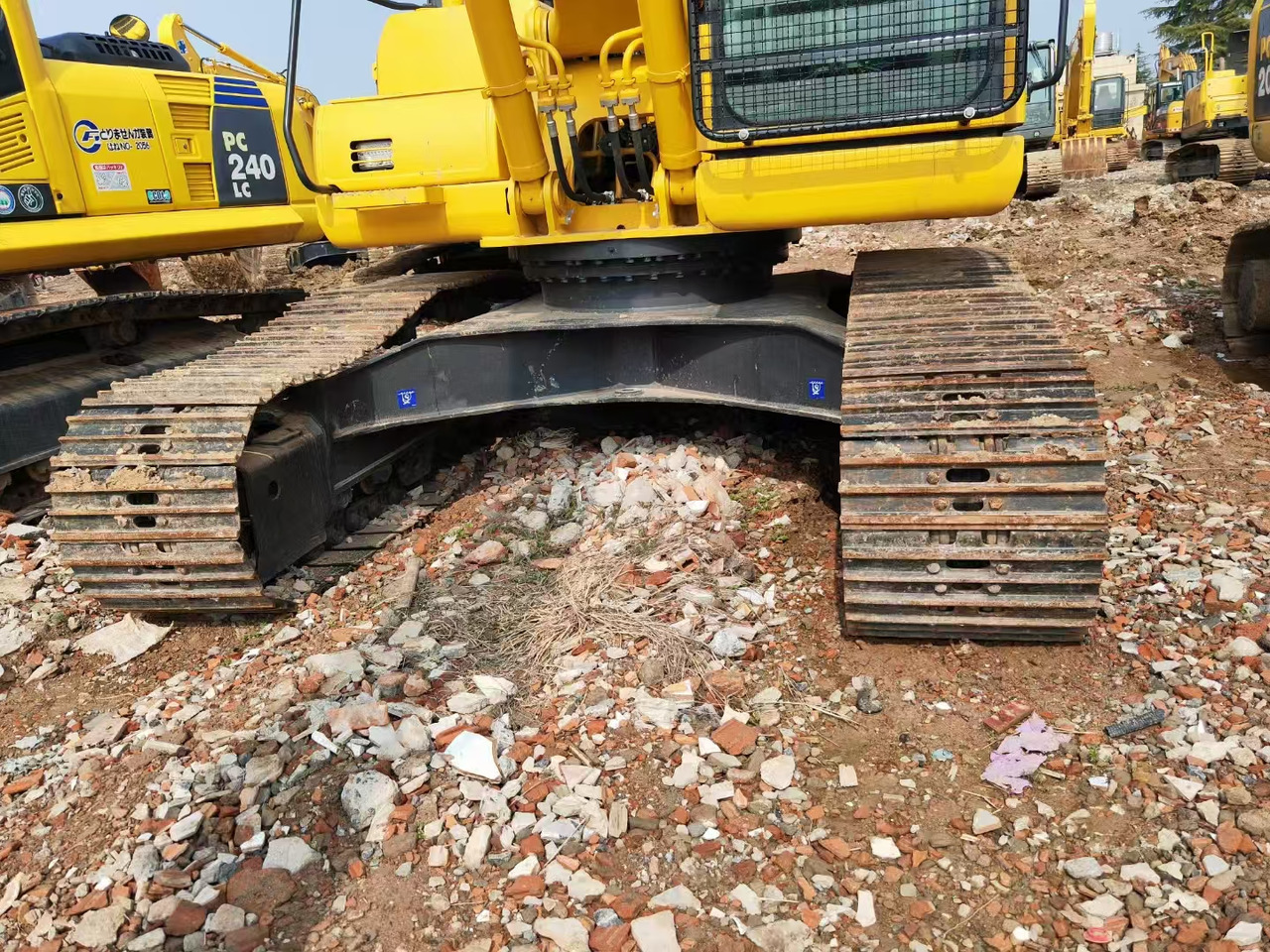 KOMATSU pc210-8 used crawler excavator japan brand hot sale - Ερπυστριοφόρος εκσκαφέας: φωτογραφία 4 KOMATSU pc210-8 used crawler excavator japan brand hot sale - Ερπυστριοφόρος εκσκαφέας: φωτογραφία 4