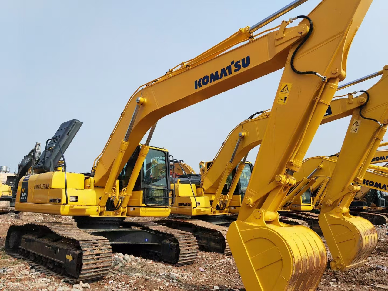 KOMATSU pc210-8 used crawler excavator japan brand hot sale - Ερπυστριοφόρος εκσκαφέας: φωτογραφία 5 KOMATSU pc210-8 used crawler excavator japan brand hot sale - Ερπυστριοφόρος εκσκαφέας: φωτογραφία 5