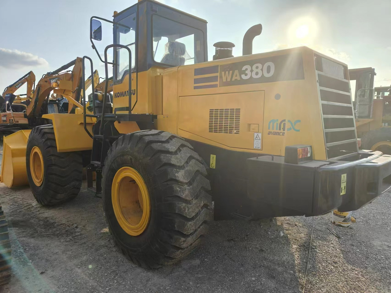 KOMATSU wa380 Low hours, direct supply from the source, lower prices - Ελαστιχοφόρος φορτωτής: φωτογραφία 3 KOMATSU wa380 Low hours, direct supply from the source, lower prices - Ελαστιχοφόρος φορτωτής: φωτογραφία 3