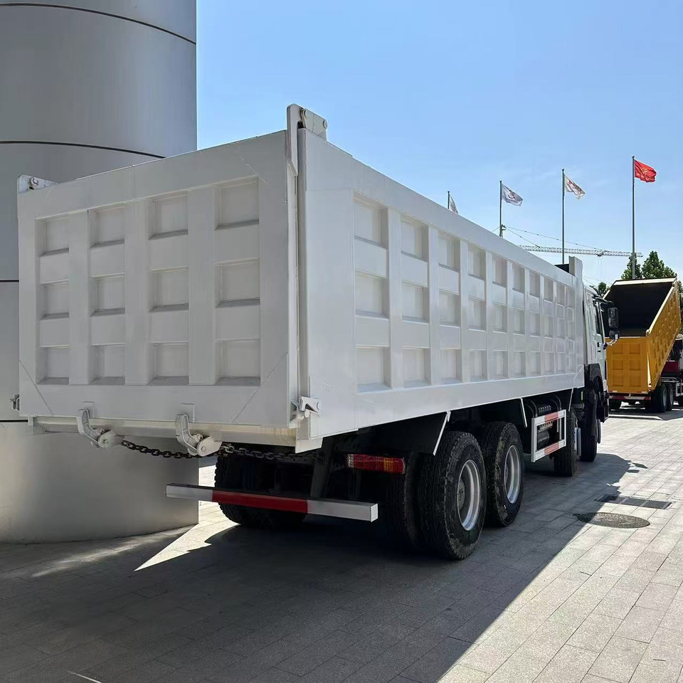 SINOTRUK howo 8x4 dump truck 371 375 420 430 Customizable - Φορτηγό ανατρεπόμενο: φωτογραφία 2 SINOTRUK howo 8x4 dump truck 371 375 420 430 Customizable - Φορτηγό ανατρεπόμενο: φωτογραφία 2