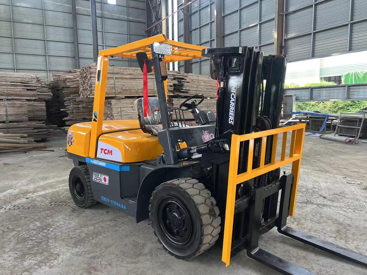 TCM fd50 japan brand original 5 ton diesel forklift 3 section 4.5m Customizable mast clamp side shift - Πετρελαιοκίνητο περονοφόρο: φωτογραφία 1 TCM fd50 japan brand original 5 ton diesel forklift 3 section 4.5m Customizable mast clamp side shift - Πετρελαιοκίνητο περονοφόρο: φωτογραφία 1