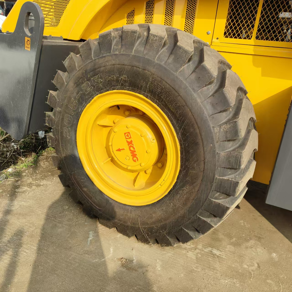 XCMG XS223J used road roller low hours factory price - Οδοστρωτήρες: φωτογραφία 5 XCMG XS223J used road roller low hours factory price - Οδοστρωτήρες: φωτογραφία 5