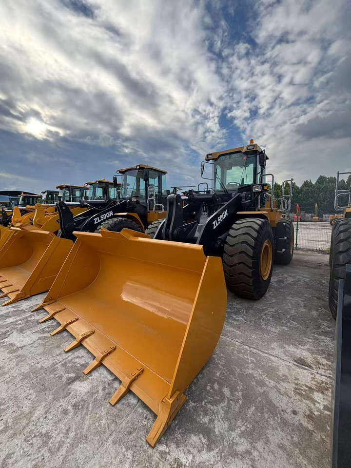 XCMG ZL50GN low hour front loader for sale - Ελαστιχοφόρος φορτωτής: φωτογραφία 1 XCMG ZL50GN low hour front loader for sale - Ελαστιχοφόρος φορτωτής: φωτογραφία 1