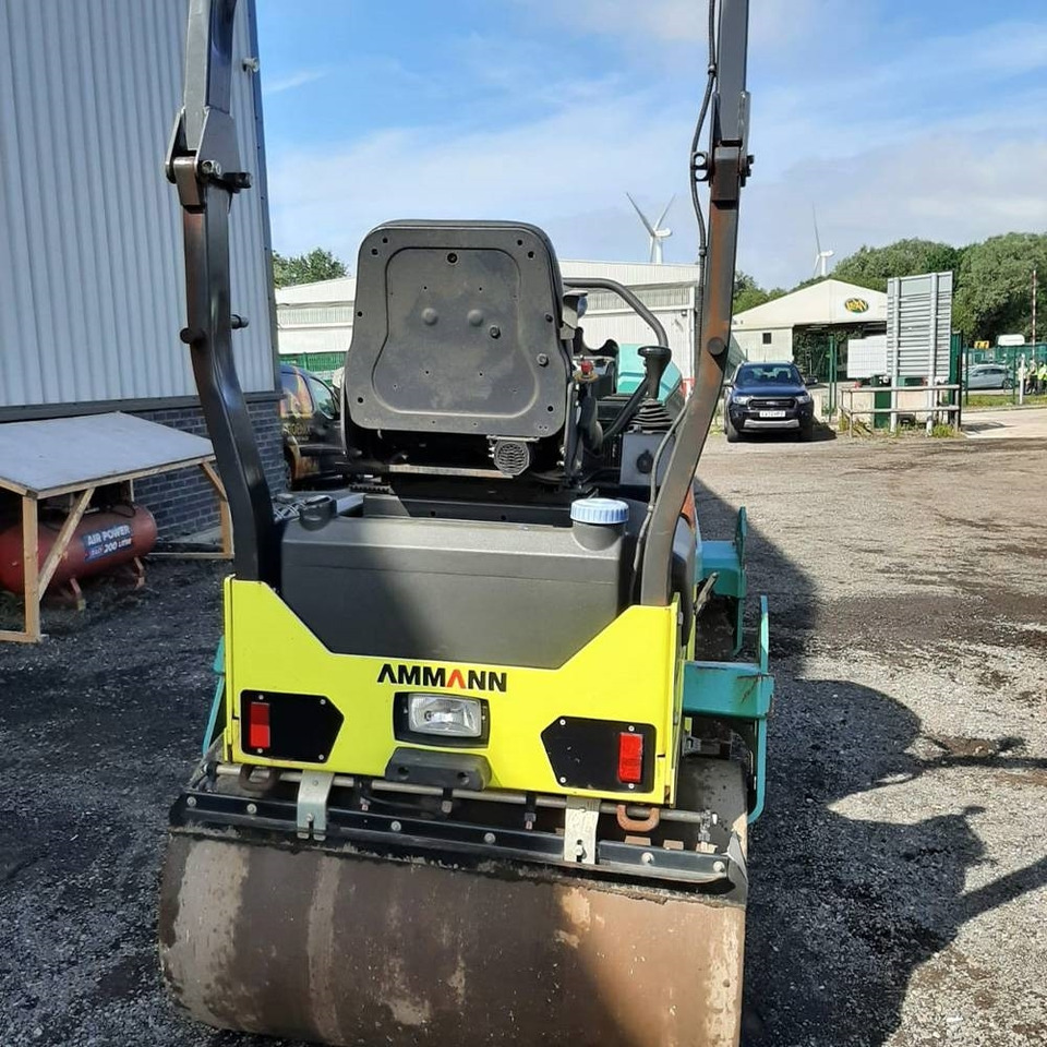 Ασφαλτικός οδοστρωτήρας Ammann ARX 26-2: φωτογραφία 6