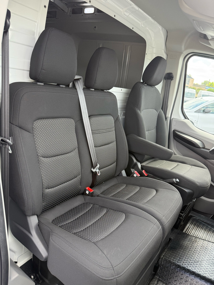 Βαν MAXUS DELIVER9 150CH Diesel: φωτογραφία 26 Βαν MAXUS DELIVER9 150CH Diesel: φωτογραφία 26