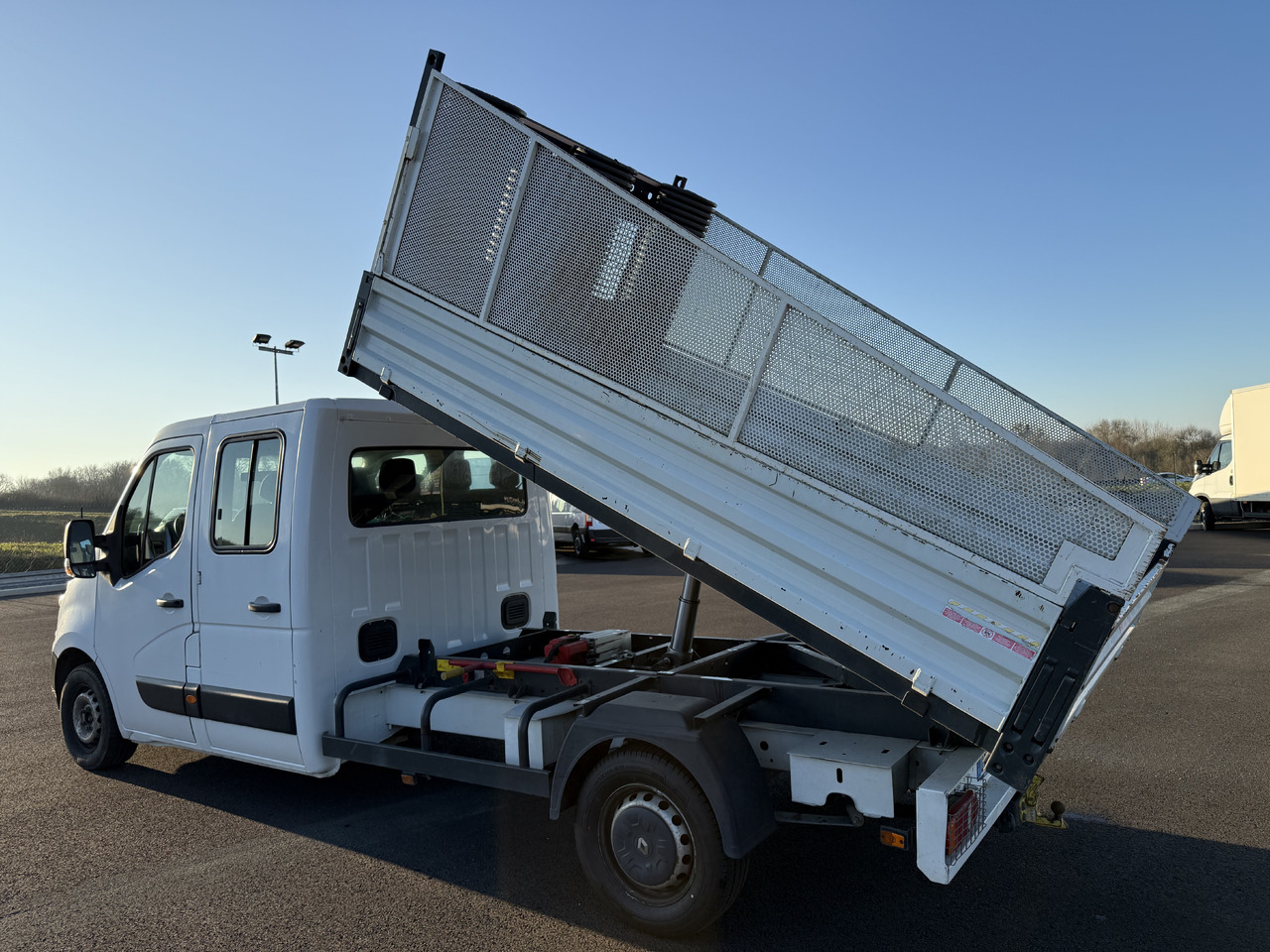 RENAULT MASTER 2.3DCI125 BENNE ACIER DOUBLE CABINE ROUE SIMPLE + REHAUSSE DE RIDELLE - Όχημα με ανατρεπομενη καροτσα: φωτογραφία 4 RENAULT MASTER 2.3DCI125 BENNE ACIER DOUBLE CABINE ROUE SIMPLE + REHAUSSE DE RIDELLE - Όχημα με ανατρεπομενη καροτσα: φωτογραφία 4