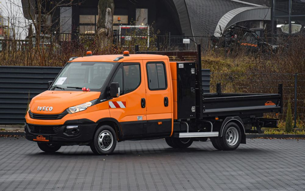 Iveco DAILY 35C16 / 2.3 - 160 KM / BRYGADÓWKA / 6 OSOBOWY / DOSTAWCZE / SKRZYNIA / KLIMA / NAWIGACJA / KAMERA COFANIA / TEMPOMAT / SERWISOWANY / SPROWADZONY - Διπλοκάμπινο ελαφρύ επαγγελματικό: φωτογραφία 1 Iveco DAILY 35C16 / 2.3 - 160 KM / BRYGADÓWKA / 6 OSOBOWY / DOSTAWCZE / SKRZYNIA / KLIMA / NAWIGACJA / KAMERA COFANIA / TEMPOMAT / SERWISOWANY / SPROWADZONY - Διπλοκάμπινο ελαφρύ επαγγελματικό: φωτογραφία 1
