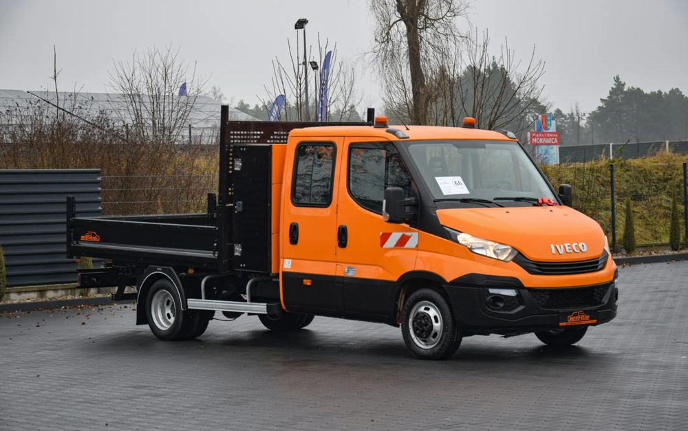 Iveco DAILY 35C16 / 2.3 - 160 KM / BRYGADÓWKA / 6 OSOBOWY / DOSTAWCZE / SKRZYNIA / KLIMA / NAWIGACJA / KAMERA COFANIA / TEMPOMAT / SERWISOWANY / SPROWADZONY - Διπλοκάμπινο ελαφρύ επαγγελματικό: φωτογραφία 3 Iveco DAILY 35C16 / 2.3 - 160 KM / BRYGADÓWKA / 6 OSOBOWY / DOSTAWCZE / SKRZYNIA / KLIMA / NAWIGACJA / KAMERA COFANIA / TEMPOMAT / SERWISOWANY / SPROWADZONY - Διπλοκάμπινο ελαφρύ επαγγελματικό: φωτογραφία 3