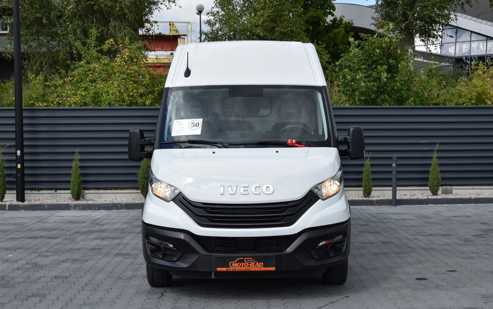 Iveco DAILY MAXI 35S16 / 2.3 - 160 KM / AUTOMAT HI-MATIC / NOWY MODEL / 3 OSOBY / DOSTAWCZE / BLASZAK / KLIMA / 2023 / SERWISOWANY / SPROWADZONY Z NIEMIEC - Βαν: φωτογραφία 2 Iveco DAILY MAXI 35S16 / 2.3 - 160 KM / AUTOMAT HI-MATIC / NOWY MODEL / 3 OSOBY / DOSTAWCZE / BLASZAK / KLIMA / 2023 / SERWISOWANY / SPROWADZONY Z NIEMIEC - Βαν: φωτογραφία 2