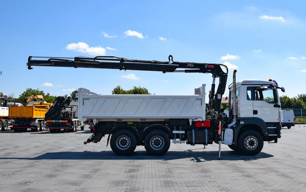 MAN TGS 33.360 / 6x4 / HDS HIAB 122 E-2 HIDUO / STEROWANIE RADIOWE / WYWROTKA / HYDROBURTA / AUTOMAT / KLIMA / TEMPOMAT / KAMERA COFANIA / SPROWADZONY - Φορτηγό ανατρεπόμενο, Φορτηγό με γερανό: φωτογραφία 4 MAN TGS 33.360 / 6x4 / HDS HIAB 122 E-2 HIDUO / STEROWANIE RADIOWE / WYWROTKA / HYDROBURTA / AUTOMAT / KLIMA / TEMPOMAT / KAMERA COFANIA / SPROWADZONY - Φορτηγό ανατρεπόμενο, Φορτηγό με γερανό: φωτογραφία 4
