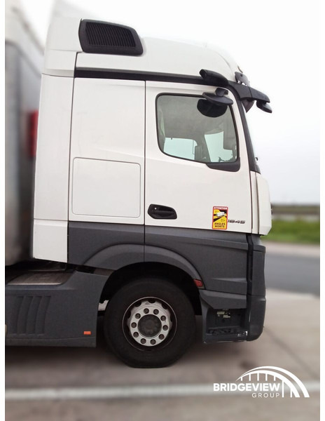 Mercedes-Benz Actros 1845 RETARDER - Τράκτορας: φωτογραφία 5 Mercedes-Benz Actros 1845 RETARDER - Τράκτορας: φωτογραφία 5
