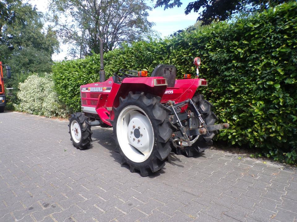 Kleintraktor Shibaura P19F - Μικρό τρακτέρ: φωτογραφία 3 Kleintraktor Shibaura P19F - Μικρό τρακτέρ: φωτογραφία 3