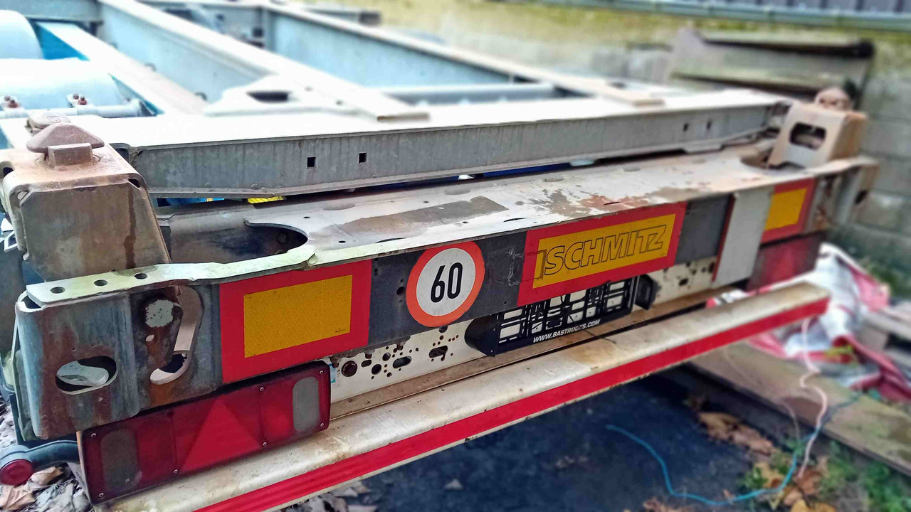 SCHMITZ CARGOBULL châssis porte-conteneur semi-remorque Os - type SGF*3 - adaptable pour conteneur 20' et 40' - Επικαθήμενο μεταφοράς εμπορευματοκιβωτίων/ Κινητό αμάξωμα: φωτογραφία 4 SCHMITZ CARGOBULL châssis porte-conteneur semi-remorque Os - type SGF*3 - adaptable pour conteneur 20' et 40' - Επικαθήμενο μεταφοράς εμπορευματοκιβωτίων/ Κινητό αμάξωμα: φωτογραφία 4