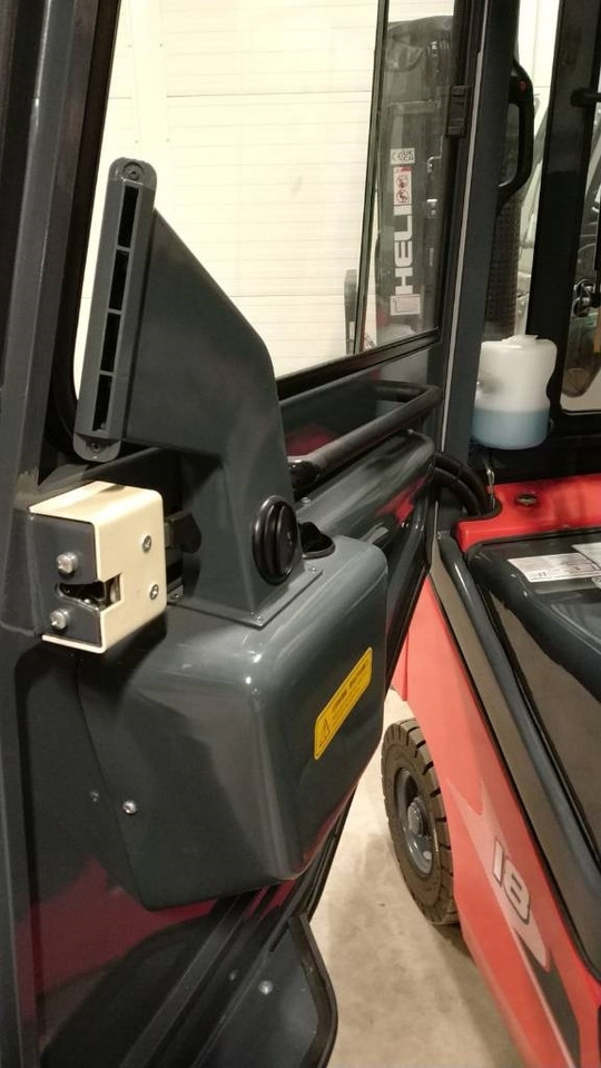 HELI CPCD18-XC26H - Περονοφόρο όχημα: φωτογραφία 2 HELI CPCD18-XC26H - Περονοφόρο όχημα: φωτογραφία 2