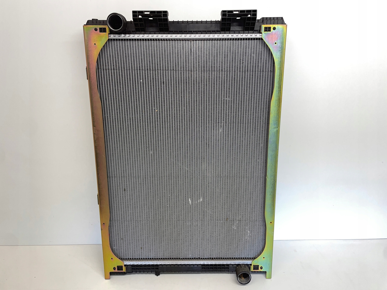 CHŁODNICA WODY MAN F2000 F 90 F 2000 F90 81061016437 - Αντλία ψυκτικού για Φορτηγό: φωτογραφία 1 CHŁODNICA WODY MAN F2000 F 90 F 2000 F90 81061016437 - Αντλία ψυκτικού για Φορτηγό: φωτογραφία 1