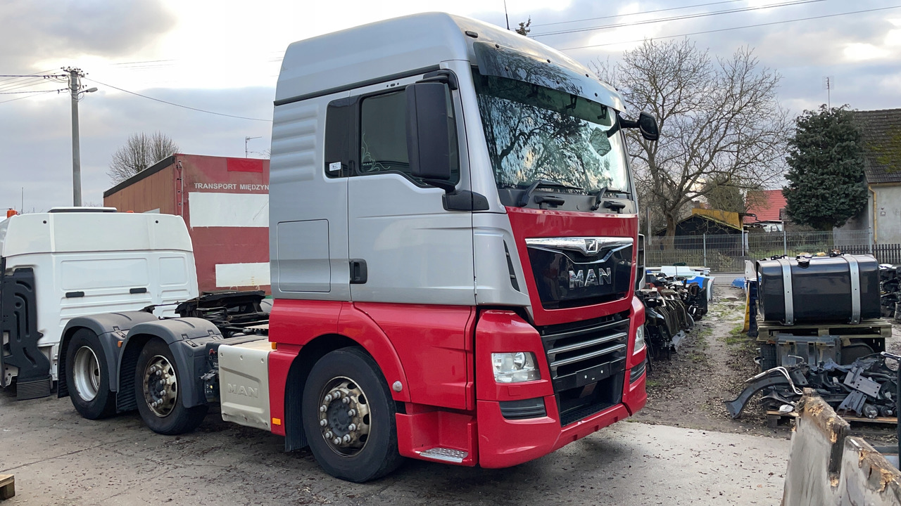 GOŁA KABINA MAN TGX XLX 2019 ROK LIFT ŚRODEK BEŻOWY EURO 6 - Καμπίνα για Φορτηγό: φωτογραφία 2 GOŁA KABINA MAN TGX XLX 2019 ROK LIFT ŚRODEK BEŻOWY EURO 6 - Καμπίνα για Φορτηγό: φωτογραφία 2