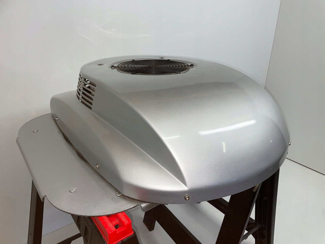 KLIMATYZACJA POSTOJOWA WAECO CA800 MAN SCANIA VOLVO DAF CA-0800-DC - Κομπρεσέρ A/C για Φορτηγό: φωτογραφία 3 KLIMATYZACJA POSTOJOWA WAECO CA800 MAN SCANIA VOLVO DAF CA-0800-DC - Κομπρεσέρ A/C για Φορτηγό: φωτογραφία 3