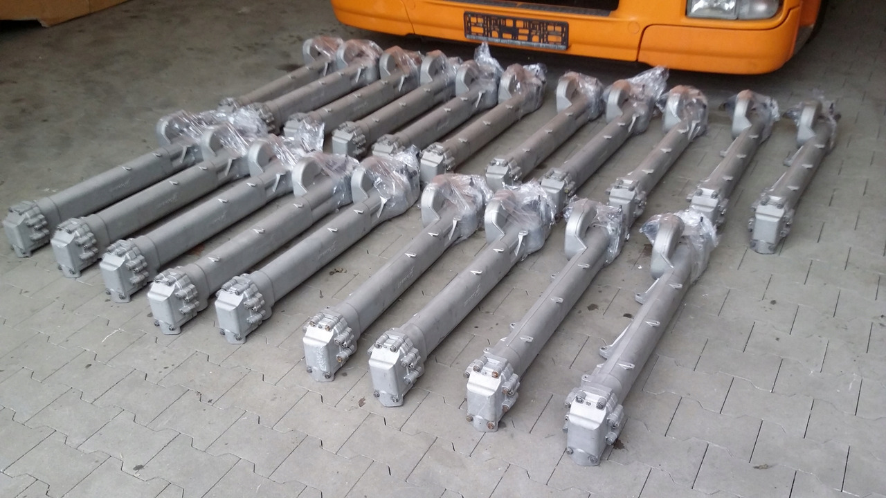 MAN F2000 TGA EGR TGX RECYRKULATOR D20,D26,D28 - Ψυγείο EGR για Φορτηγό: φωτογραφία 2 MAN F2000 TGA EGR TGX RECYRKULATOR D20,D26,D28 - Ψυγείο EGR για Φορτηγό: φωτογραφία 2