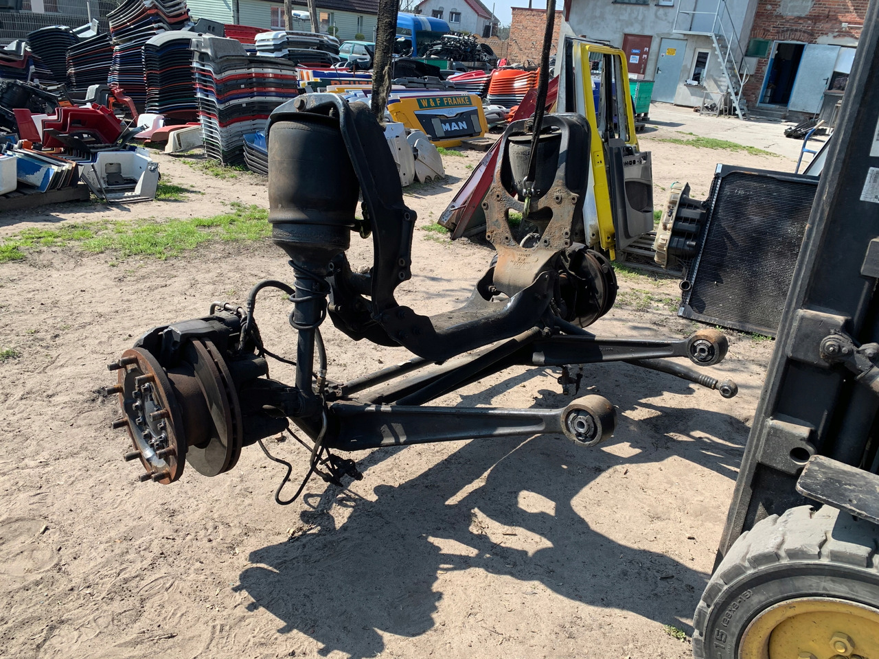 PRZEDNIA OŚ MAN TGX TGS TGA LOWDECK LOW DECK KMPL - Εμπρός άξονας για Φορτηγό: φωτογραφία 4 PRZEDNIA OŚ MAN TGX TGS TGA LOWDECK LOW DECK KMPL - Εμπρός άξονας για Φορτηγό: φωτογραφία 4