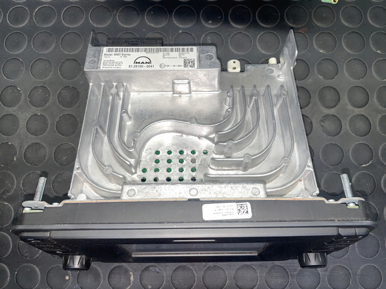 RADIO MAN TGX TGS TGL TGM EURO 6 NAWIGACJA 81281006041 - Σύστημα πλοήγησης για Φορτηγό: φωτογραφία 2 RADIO MAN TGX TGS TGL TGM EURO 6 NAWIGACJA 81281006041 - Σύστημα πλοήγησης για Φορτηγό: φωτογραφία 2