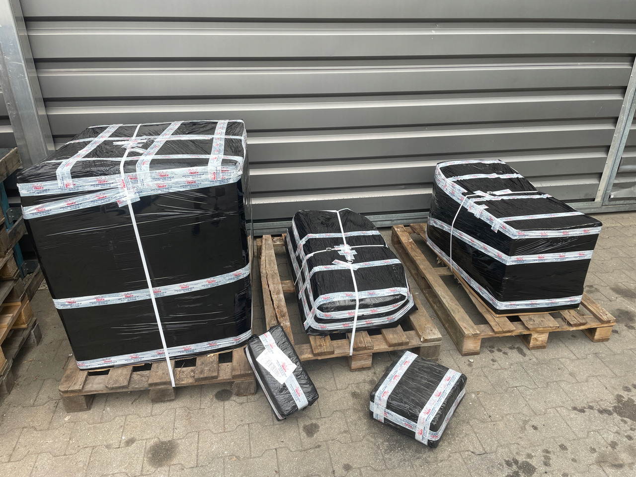 RECYRKULATOR SPALIN MAN TGA TGX TGS D26 51081007141 - Ψυγείο EGR για Φορτηγό: φωτογραφία 5 RECYRKULATOR SPALIN MAN TGA TGX TGS D26 51081007141 - Ψυγείο EGR για Φορτηγό: φωτογραφία 5