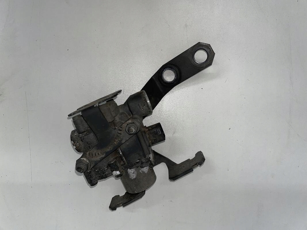 ZAWÓR CIŚNIENIA MERCEDES ACTROS MP4 A0054299244 - Ανάρτηση για Φορτηγό: φωτογραφία 4 ZAWÓR CIŚNIENIA MERCEDES ACTROS MP4 A0054299244 - Ανάρτηση για Φορτηγό: φωτογραφία 4