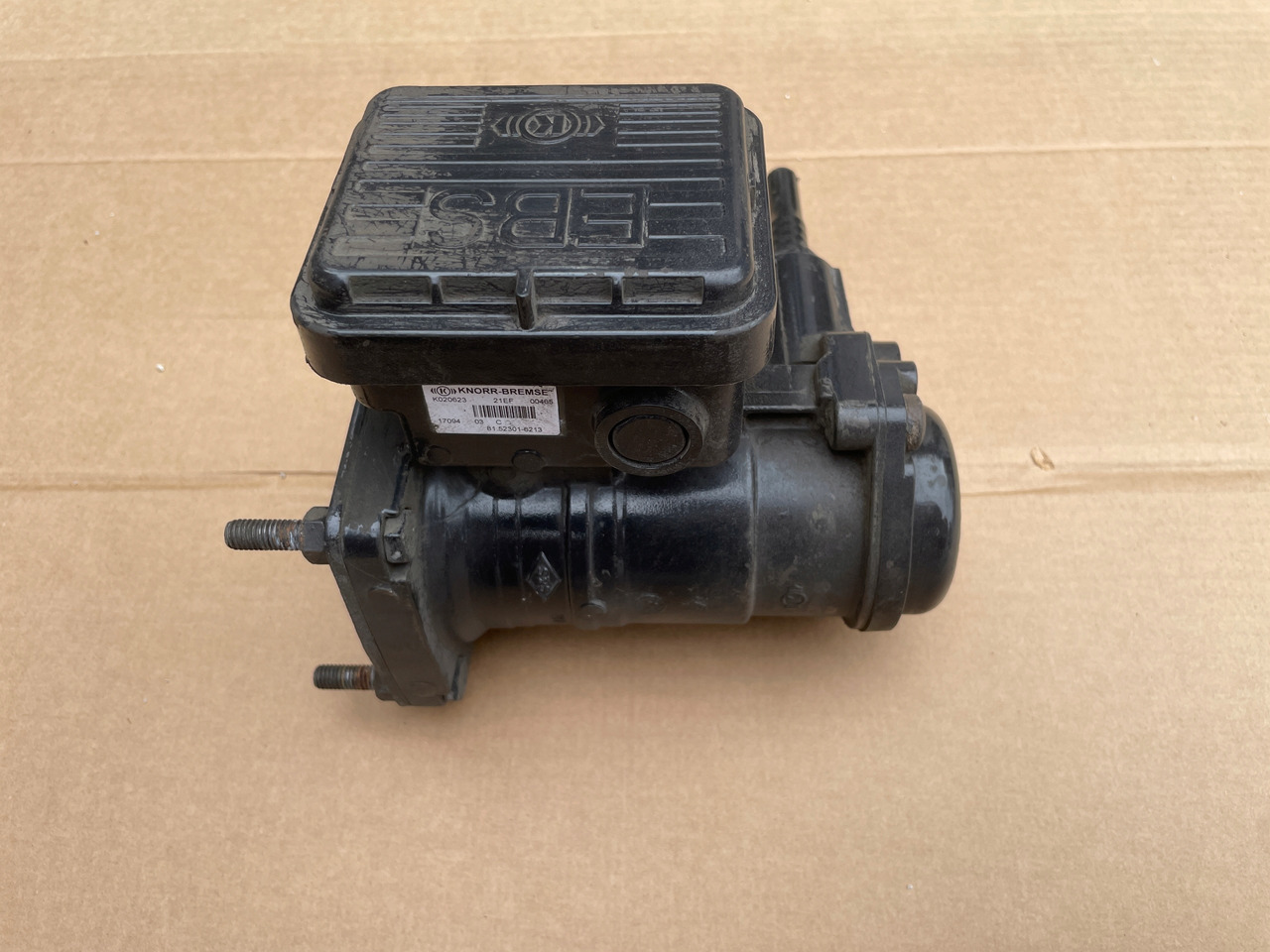 ZAWÓR EUROPA MODULATOR EBS MAN TGA TGS TGX 81523016213 - Βαλβίδα φρένων για Φορτηγό: φωτογραφία 1 ZAWÓR EUROPA MODULATOR EBS MAN TGA TGS TGX 81523016213 - Βαλβίδα φρένων για Φορτηγό: φωτογραφία 1