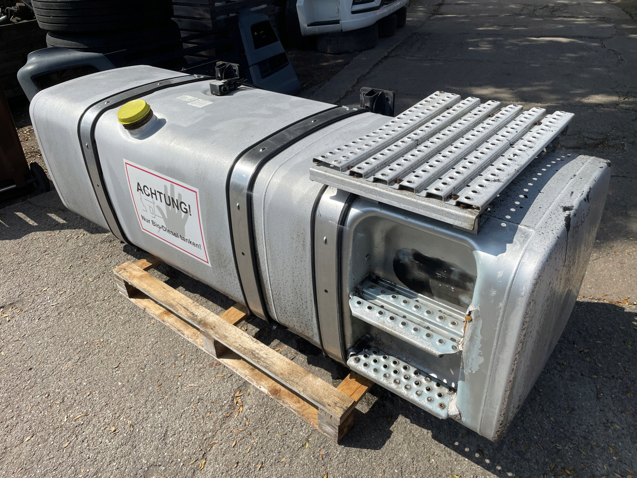 ZBIORNIK PALIWA 780 L MAN TGA TGX TGS 81122015670 - Ρεζερβουάρ καυσίμου για Φορτηγό: φωτογραφία 3 ZBIORNIK PALIWA 780 L MAN TGA TGX TGS 81122015670 - Ρεζερβουάρ καυσίμου για Φορτηγό: φωτογραφία 3