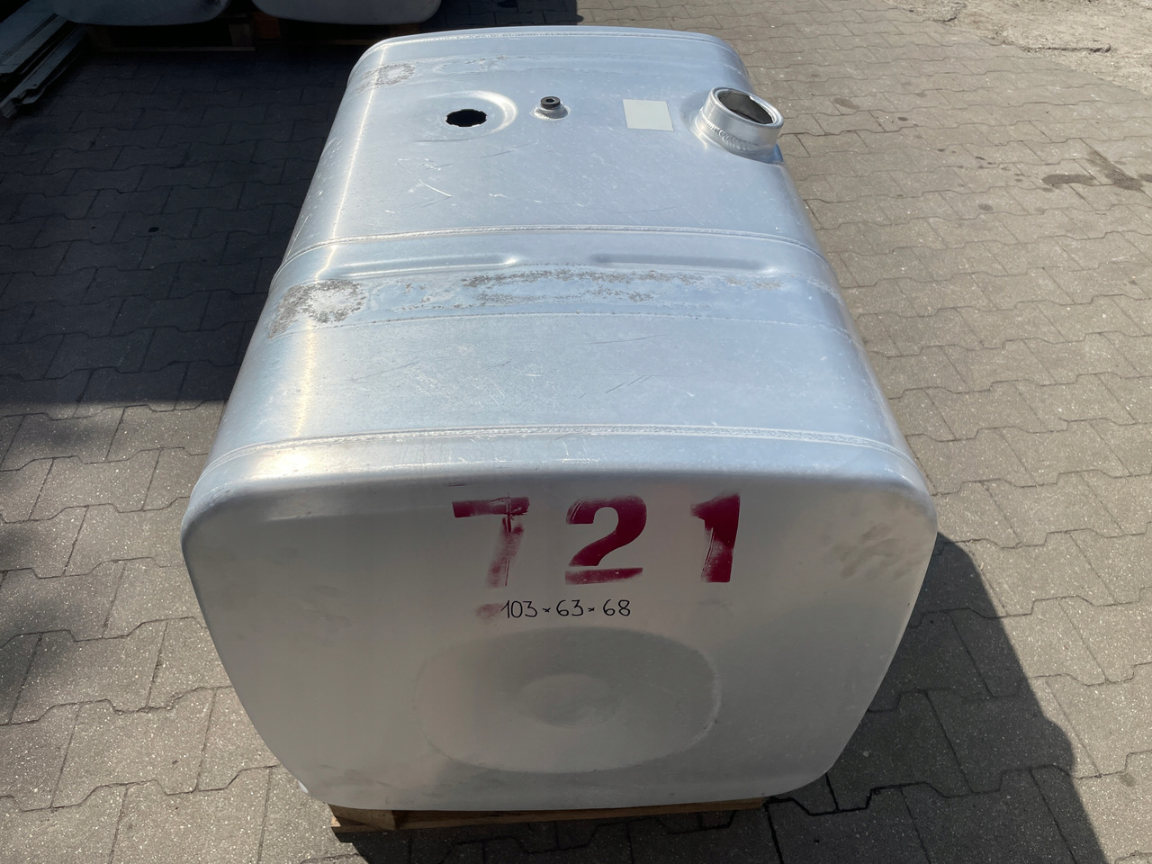 ZBIORNIK PALIWA MAN TGX TGS 390 L 400 L 81122016919 - Ρεζερβουάρ καυσίμου για Φορτηγό: φωτογραφία 3 ZBIORNIK PALIWA MAN TGX TGS 390 L 400 L 81122016919 - Ρεζερβουάρ καυσίμου για Φορτηγό: φωτογραφία 3