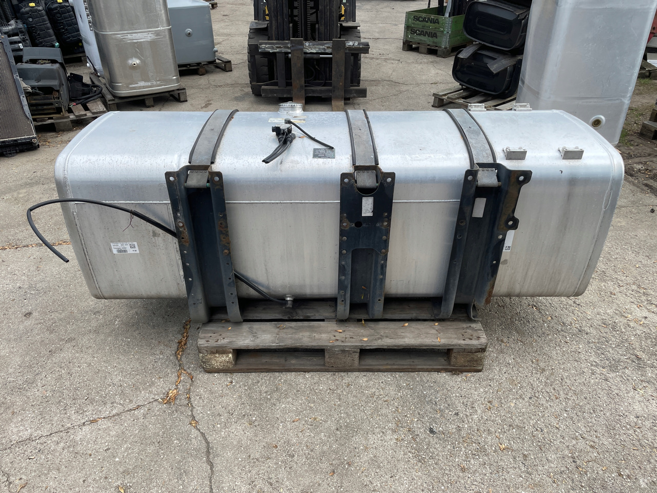 ZBIORNIK PALIWA MAN TGX TGS TGX3 TG3 910 L 81122016846 - Ρεζερβουάρ καυσίμου για Φορτηγό: φωτογραφία 5 ZBIORNIK PALIWA MAN TGX TGS TGX3 TG3 910 L 81122016846 - Ρεζερβουάρ καυσίμου για Φορτηγό: φωτογραφία 5