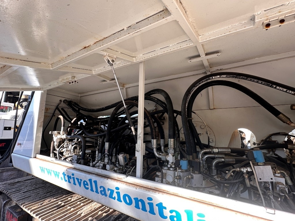 Mait HR130 - Πασσαλοπήκτης: φωτογραφία 4 Mait HR130 - Πασσαλοπήκτης: φωτογραφία 4