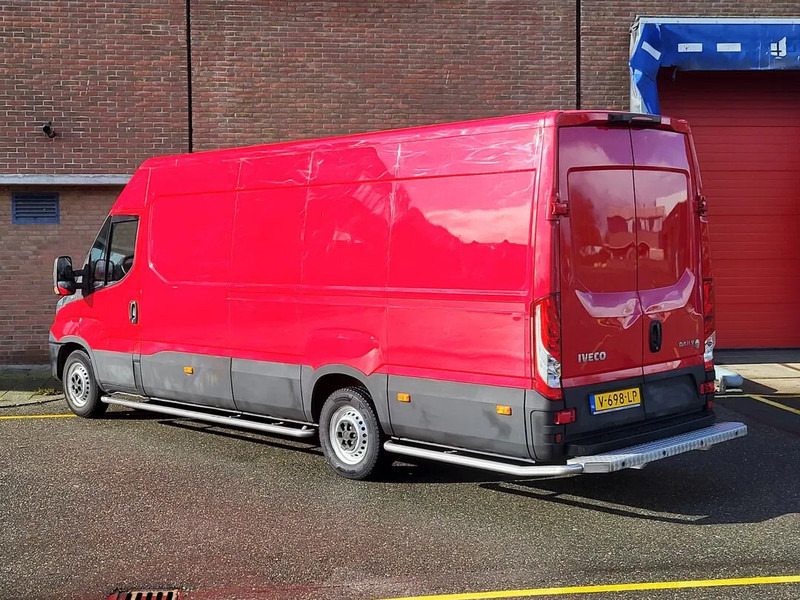 Iveco Daily 35S12 - Βαν, Διπλοκάμπινο ελαφρύ επαγγελματικό: φωτογραφία 3 Iveco Daily 35S12 - Βαν, Διπλοκάμπινο ελαφρύ επαγγελματικό: φωτογραφία 3