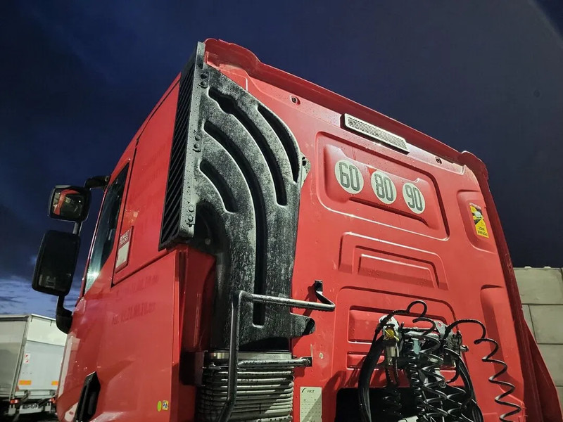 Renault T460 - Τράκτορας: φωτογραφία 3 Renault T460 - Τράκτορας: φωτογραφία 3