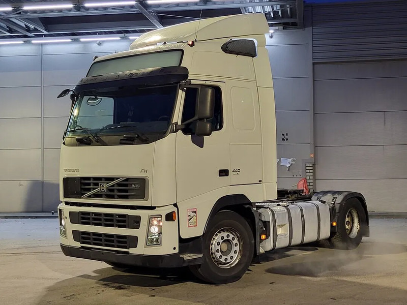 Volvo FH 440 - Τράκτορας: φωτογραφία 1 Volvo FH 440 - Τράκτορας: φωτογραφία 1