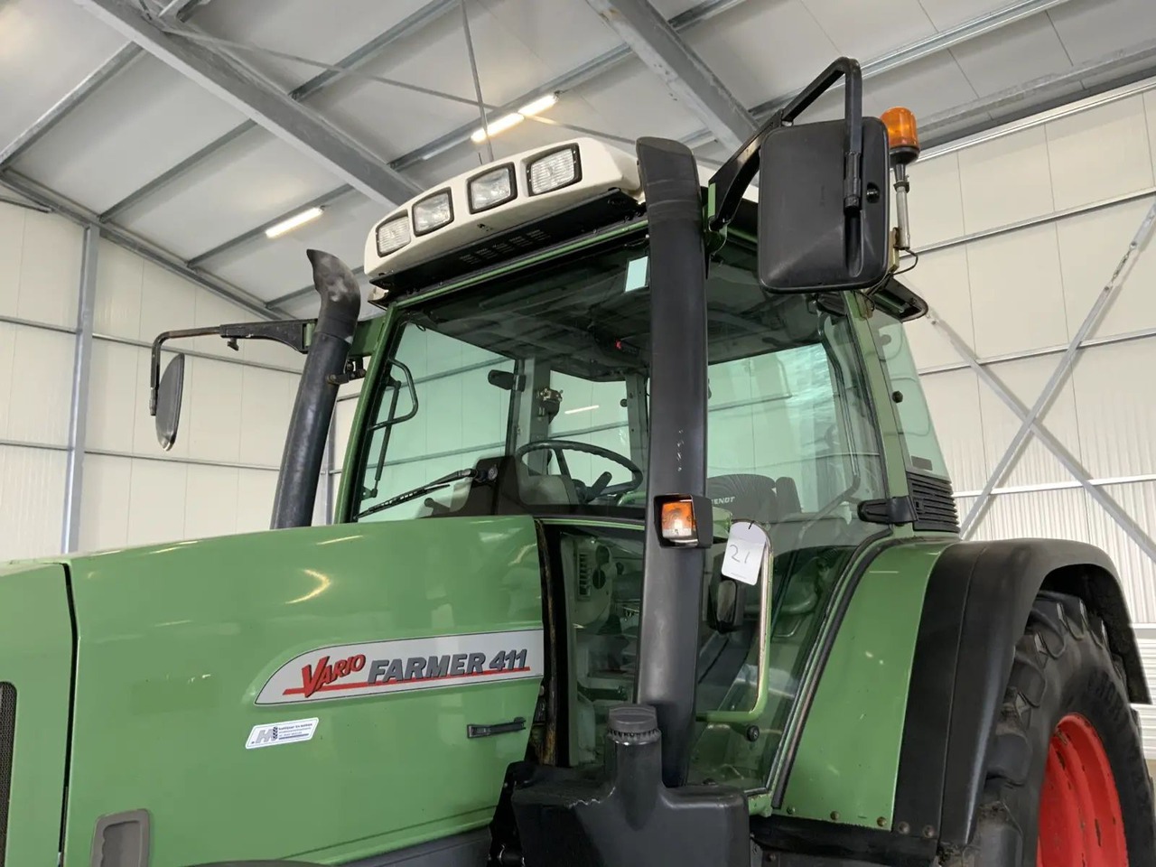 Fendt 411 Vario - Τρακτέρ: φωτογραφία 5 Fendt 411 Vario - Τρακτέρ: φωτογραφία 5