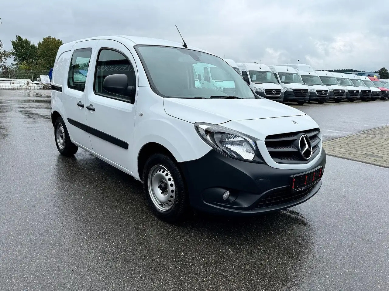 Mercedes-Benz Citan 111 CDI Lang Klima AHK - Βαν: φωτογραφία 2 Mercedes-Benz Citan 111 CDI Lang Klima AHK - Βαν: φωτογραφία 2